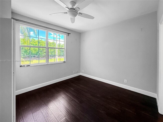 Building Photo - 1606 Veracruz Ln
