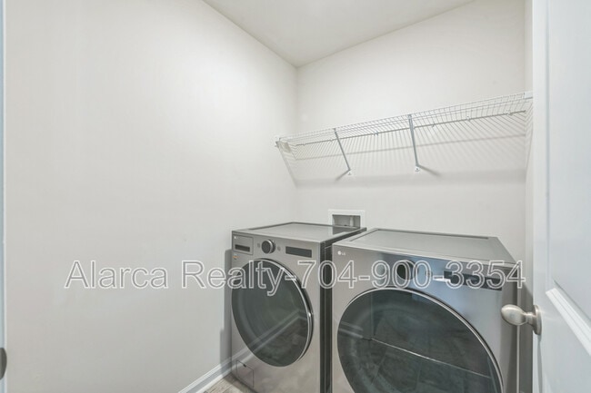 Building Photo - 14220 Wilson Mac Ln