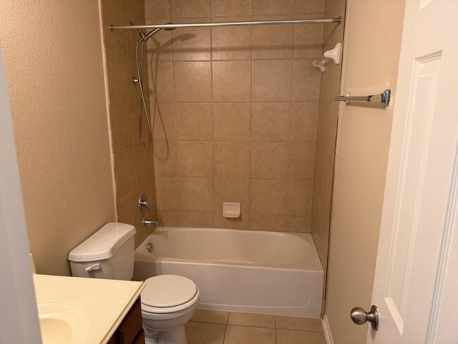Building Photo - 25231 Florina Ranch Dr