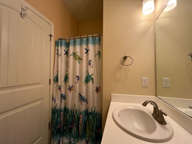 Building Photo - 15128 Dory Dr