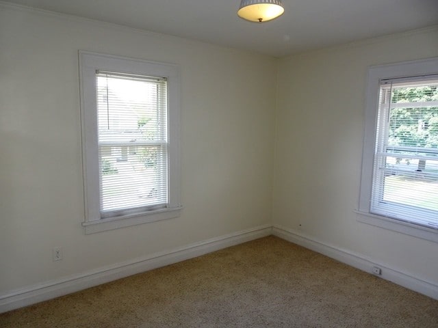 Building Photo - 527 Peyton St