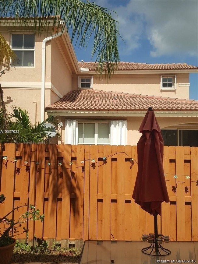 Building Photo - 12193 SW 124th Ct