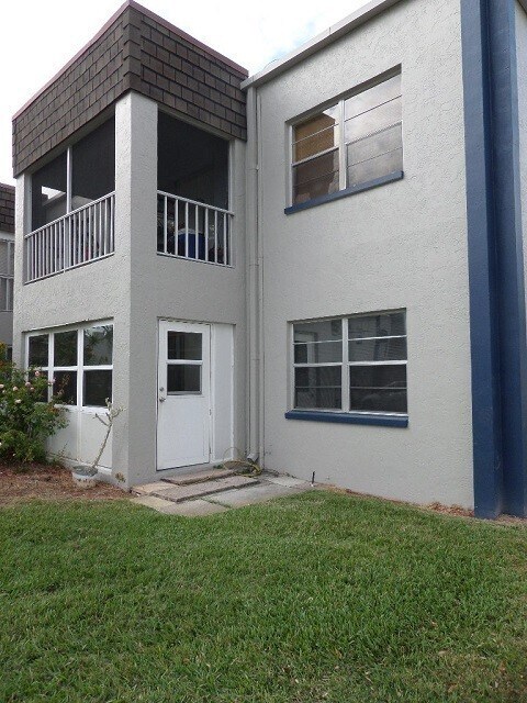 Building Photo - $25 App Fee & December Rent Free! * Spacious 2bdrm/1bath Condo ** $1,595.00** READY NOW ** No Sec...