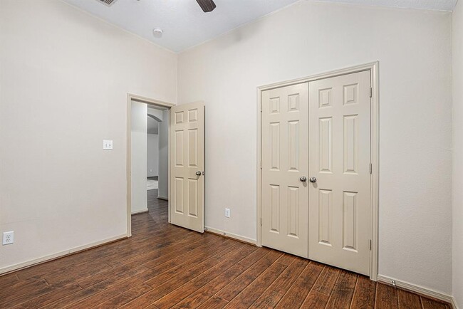 Building Photo - 25227 Ginger Ranch Dr