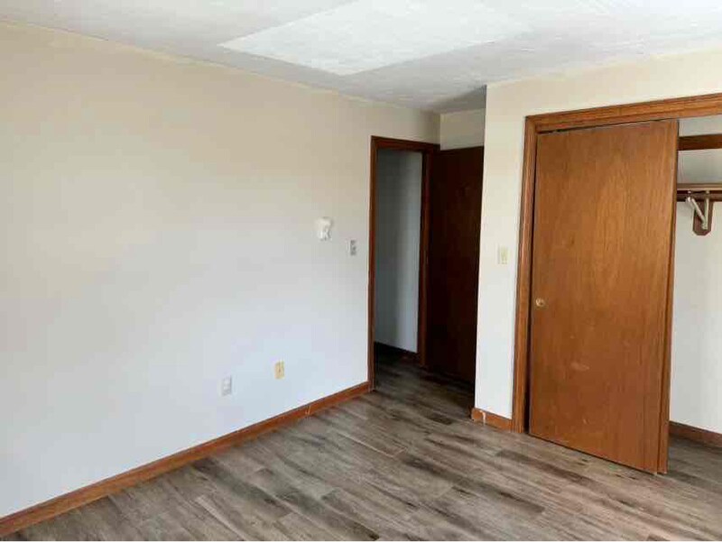 Building Photo - 14 Logan Rd