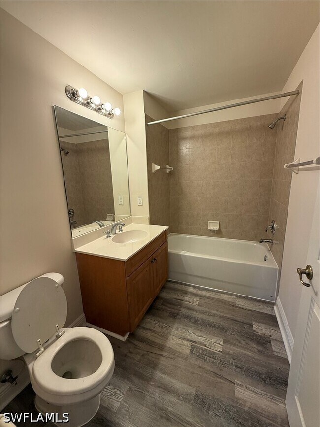 Building Photo - 2909 Tuscan Dr