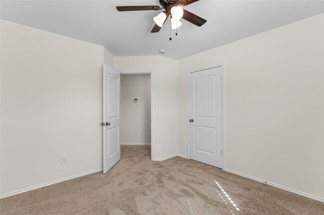 Building Photo - 7226 Basque Country Dr