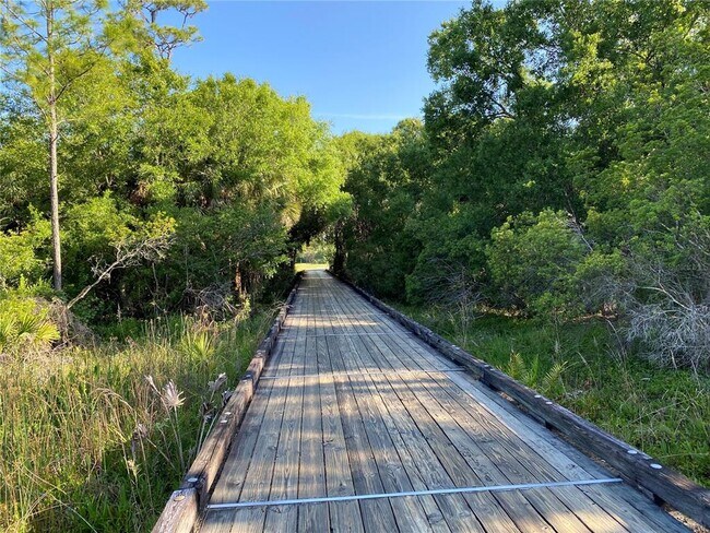 Building Photo - 6360 Water Crest Way