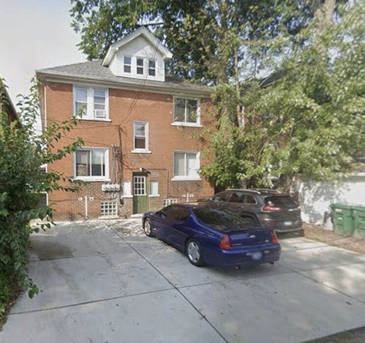 Building Photo - 1096 Beaconsfield Ave