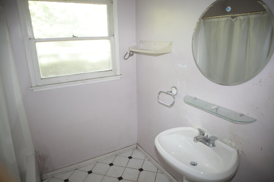 Building Photo - 22715 Sherman Way