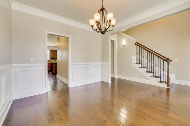 Building Photo - 127 Radcliff Dr