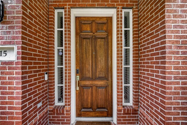 Building Photo - 15 Islewood Blvd