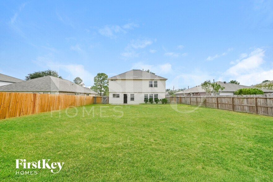 Building Photo - 1935 Poco Dr