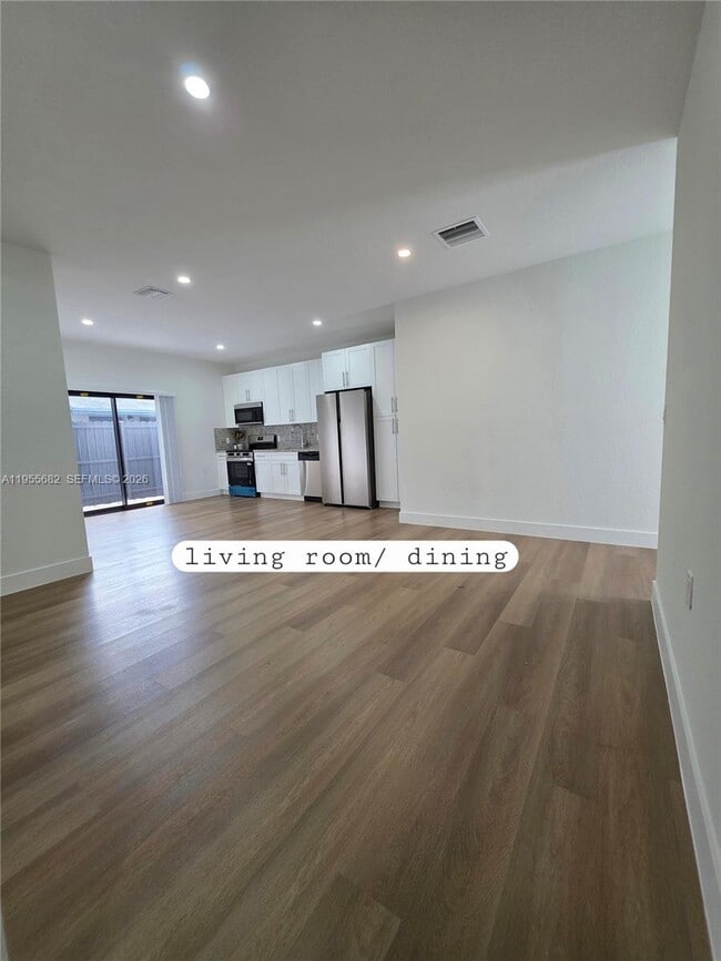 Building Photo - 1313 NW 6th Ave