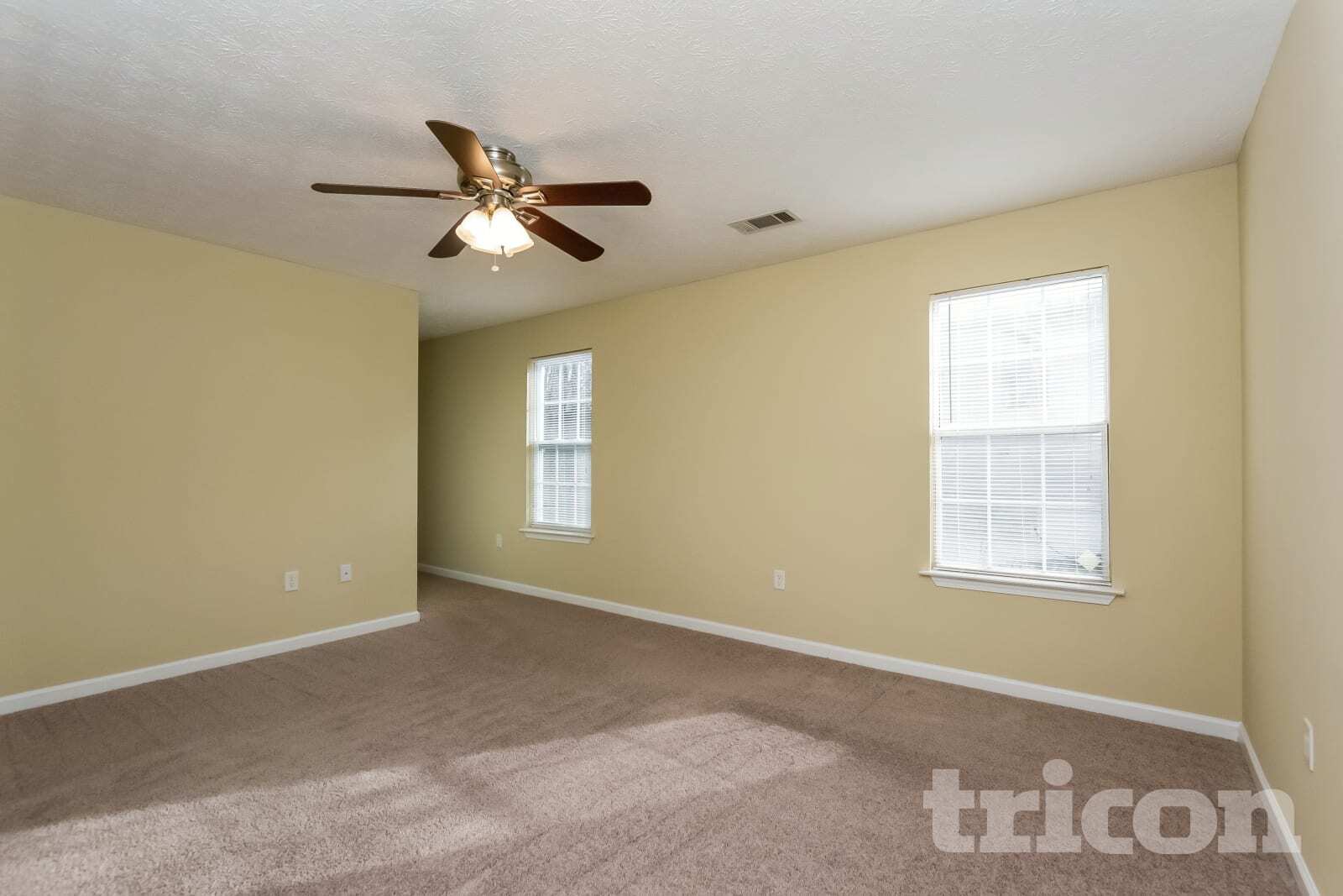 Building Photo - 7124 Crystal Creek Pl