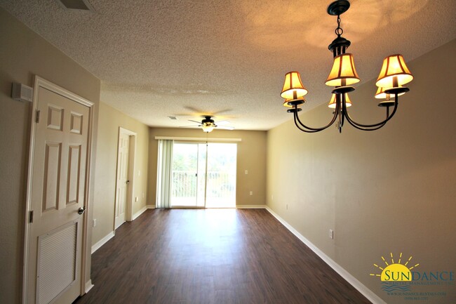 Building Photo - Pool view 2 Bedroom Unit at The Florida Cl...