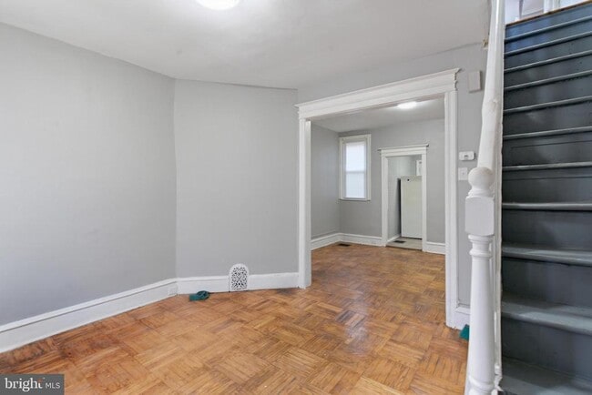 Building Photo - 3028 N Stillman St