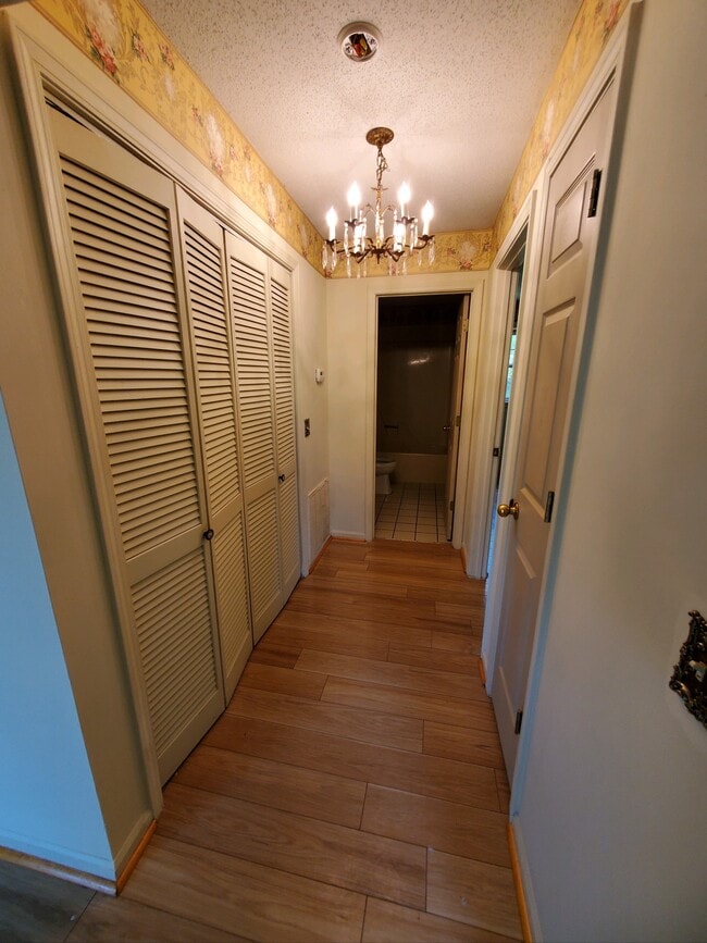 Building Photo - 38 Cambridge Dr