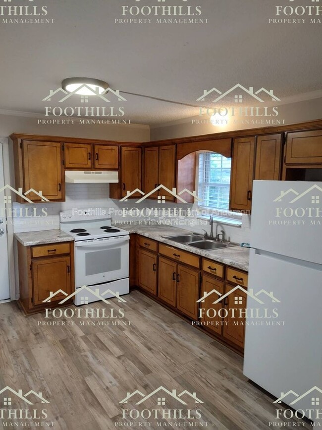 Building Photo - 201 F St