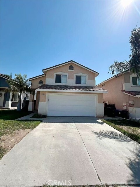 Building Photo - 15865 Flamingo Dr