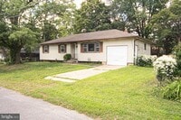 Building Photo - 30 Apple Ave