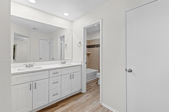 Building Photo - 4911 Ganymede Dr