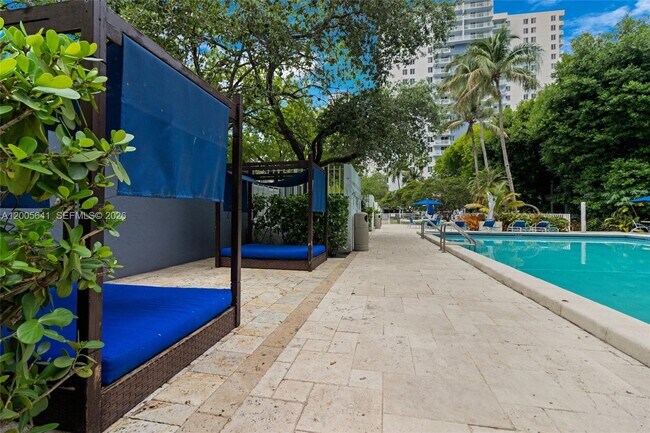 Building Photo - 850 N Miami Ave