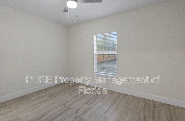 Building Photo - 11165 NW 7th St