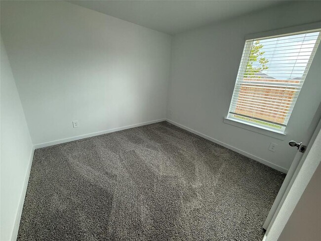 Building Photo - 8530 Sandy Coral Ln
