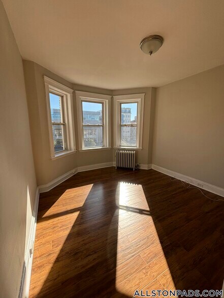 Building Photo - 1189 Commonwealth Ave