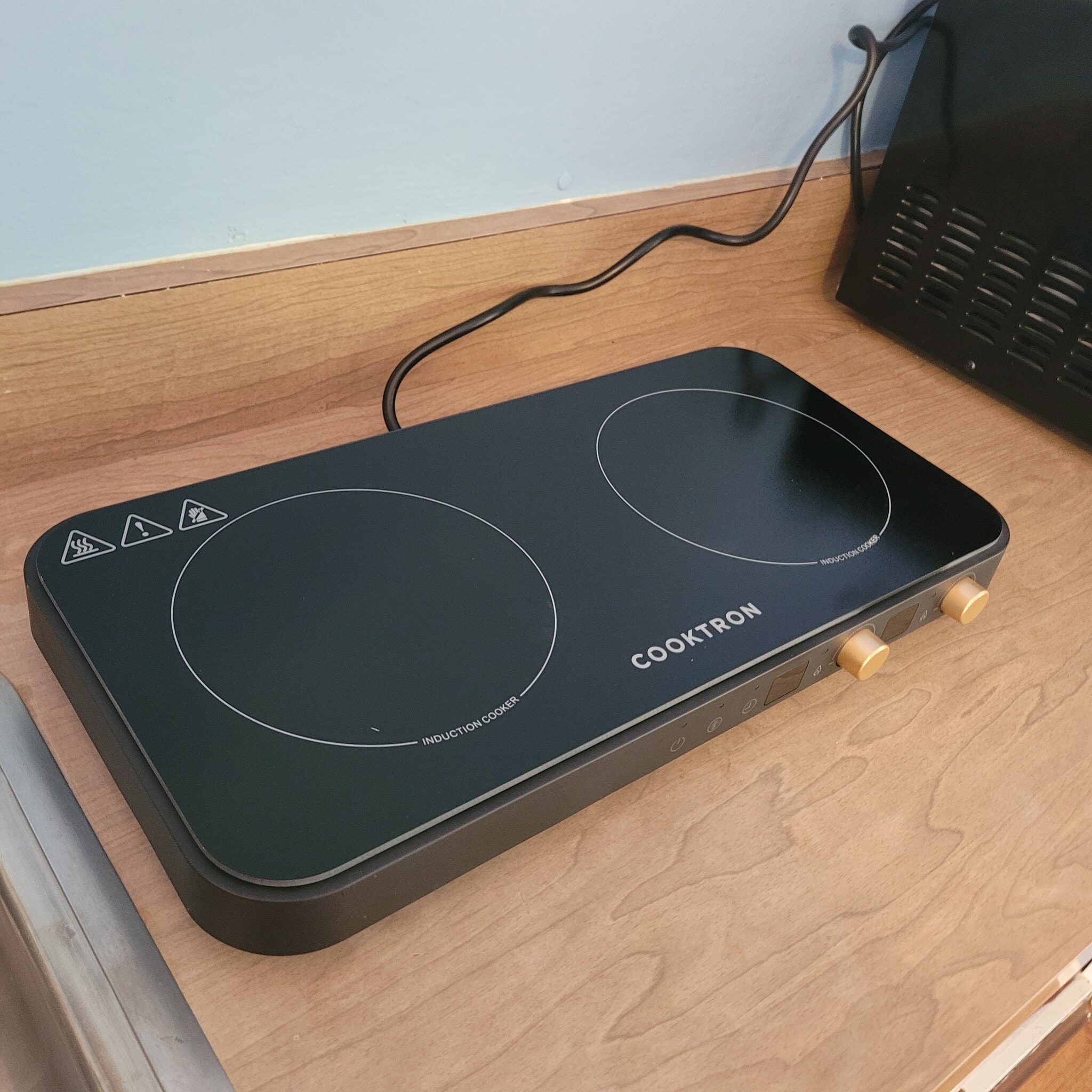 Building Photo - 1726 Crescent Dr