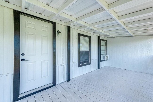 Building Photo - 8240 Bullard Rd