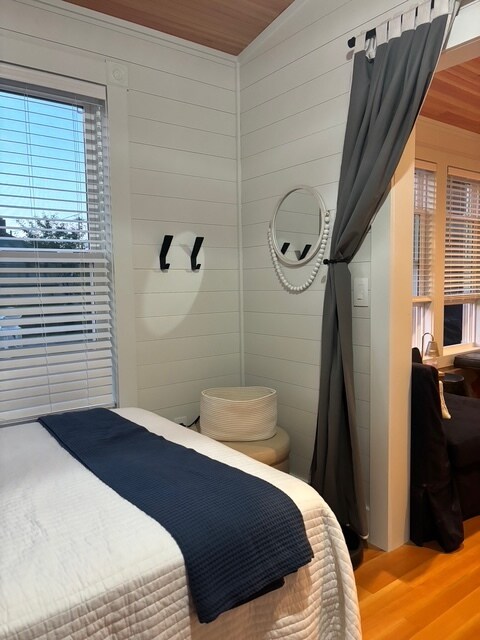 Building Photo - 122 Milwaukee St