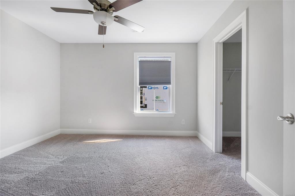 Building Photo - 994 Pearl Dr