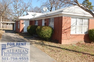 Building Photo - Park Hill 2 Bedroom