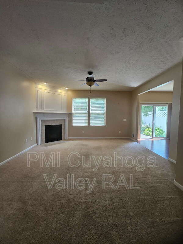 Building Photo - 4046 Gardiner Run