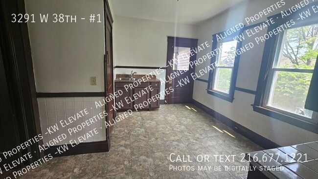 Building Photo - 3291 W 38th-#1