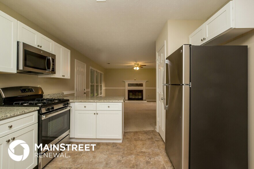 Building Photo - 1035 Bettina Ct