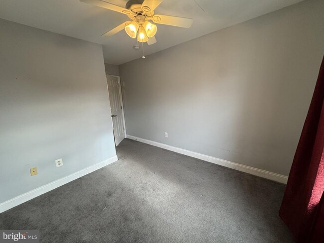 Building Photo - 116 Black Duck Ct