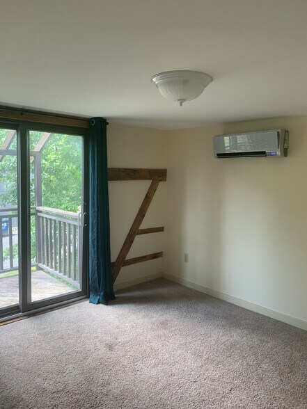 Bedroom with cooling/heating unit - 7098 FERRY Rd