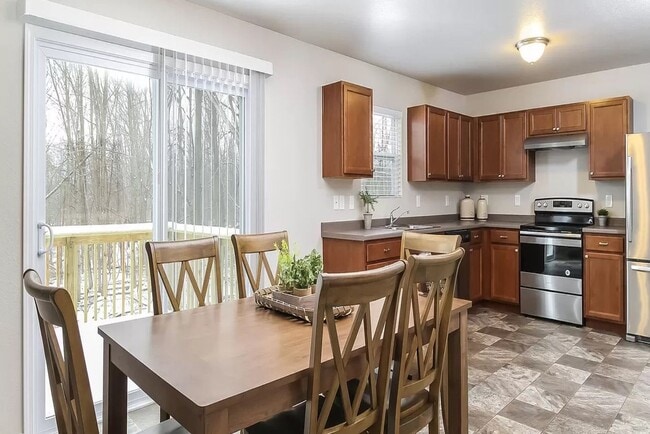 Building Photo - Great Home in Outstanding Schools!