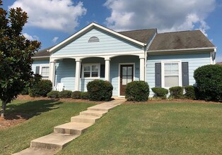 Building Photo - 4 BD/4.5 BA