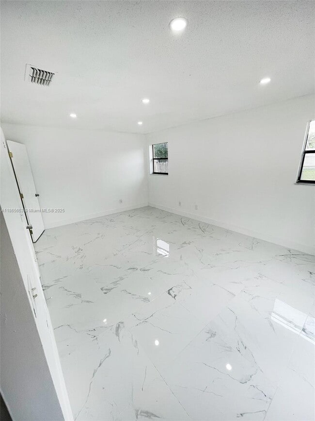 Building Photo - 7941 NW 50th St