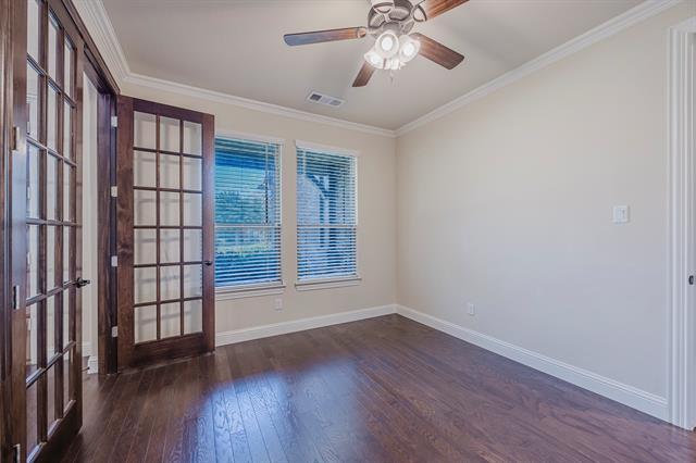 Building Photo - 6913 Chisholm Trail