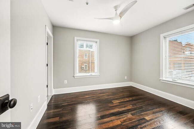 Building Photo - 1514 8th St NW