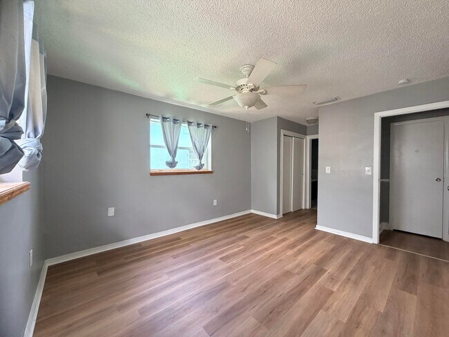 Building Photo - 8381 NW 28th Pl