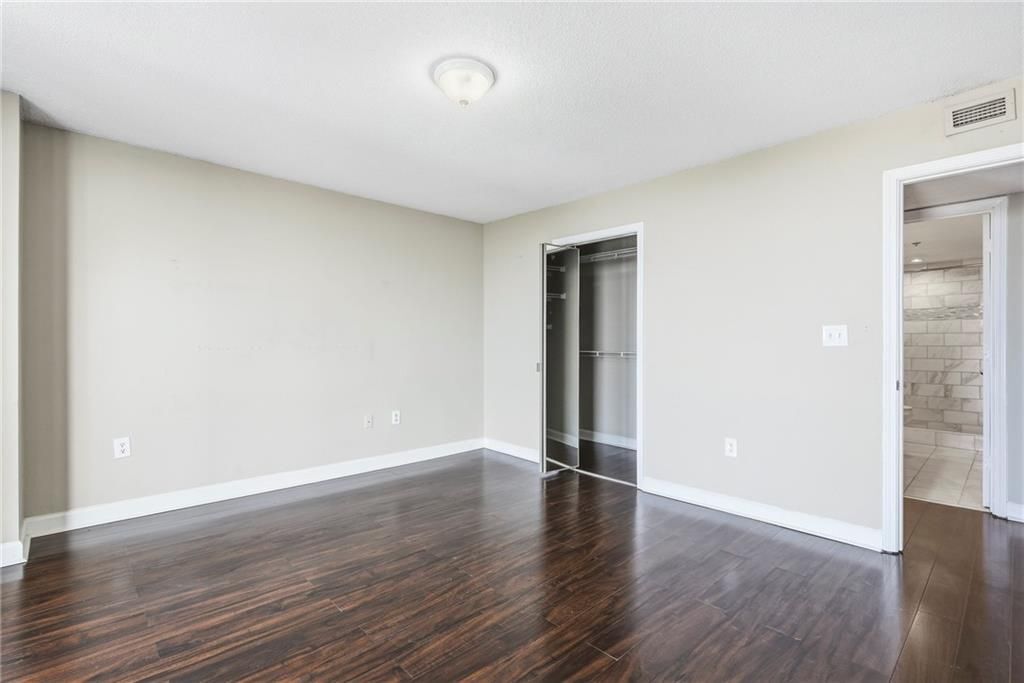 Building Photo - 2870 Pharr Ct S Northwest