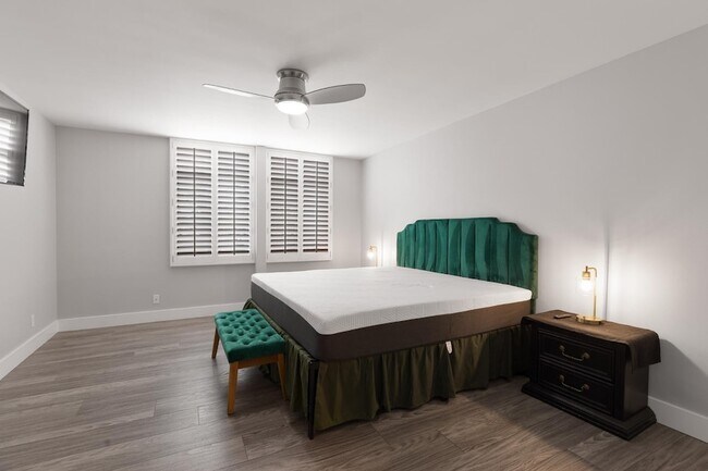 Building Photo - 6502 N Central Ave