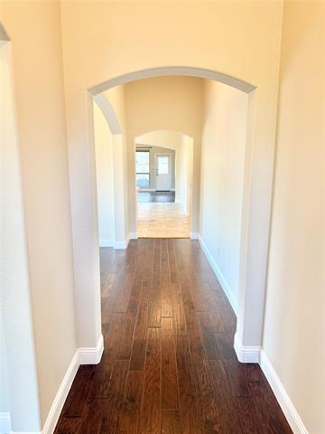 Building Photo - 1500 Grove Dr