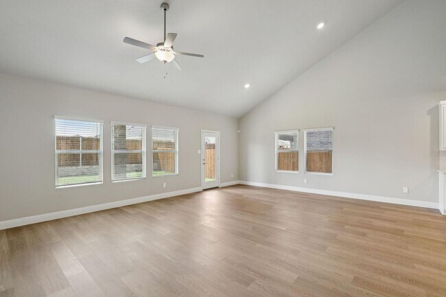 Building Photo - 6625 Vly Lk Ln